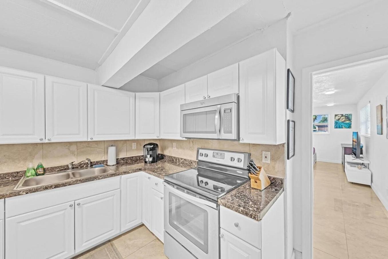 Apartamento Hollywood Vacation Mins To Beach & Hard Rock #193 Exterior foto