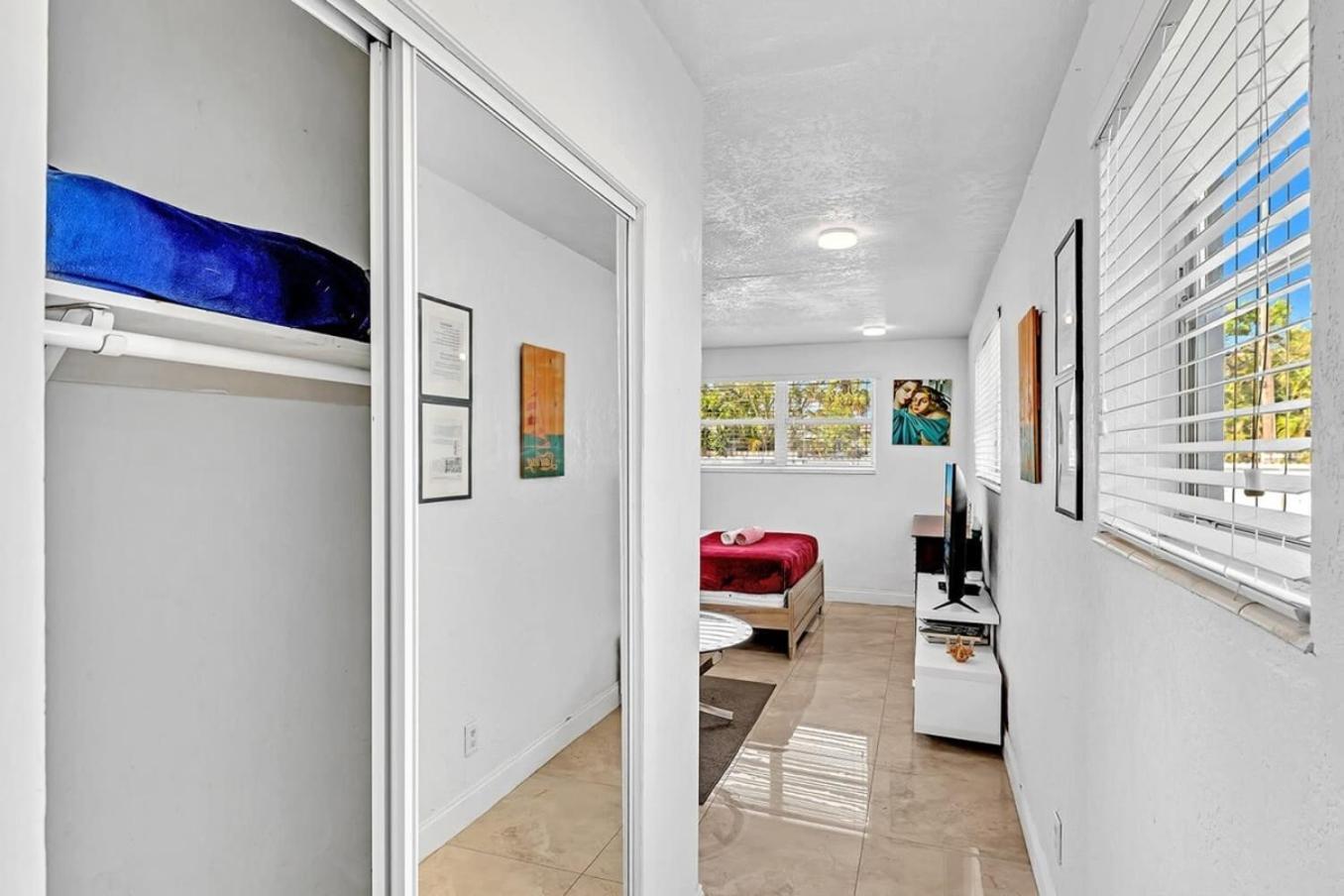 Apartamento Hollywood Vacation Mins To Beach & Hard Rock #193 Exterior foto