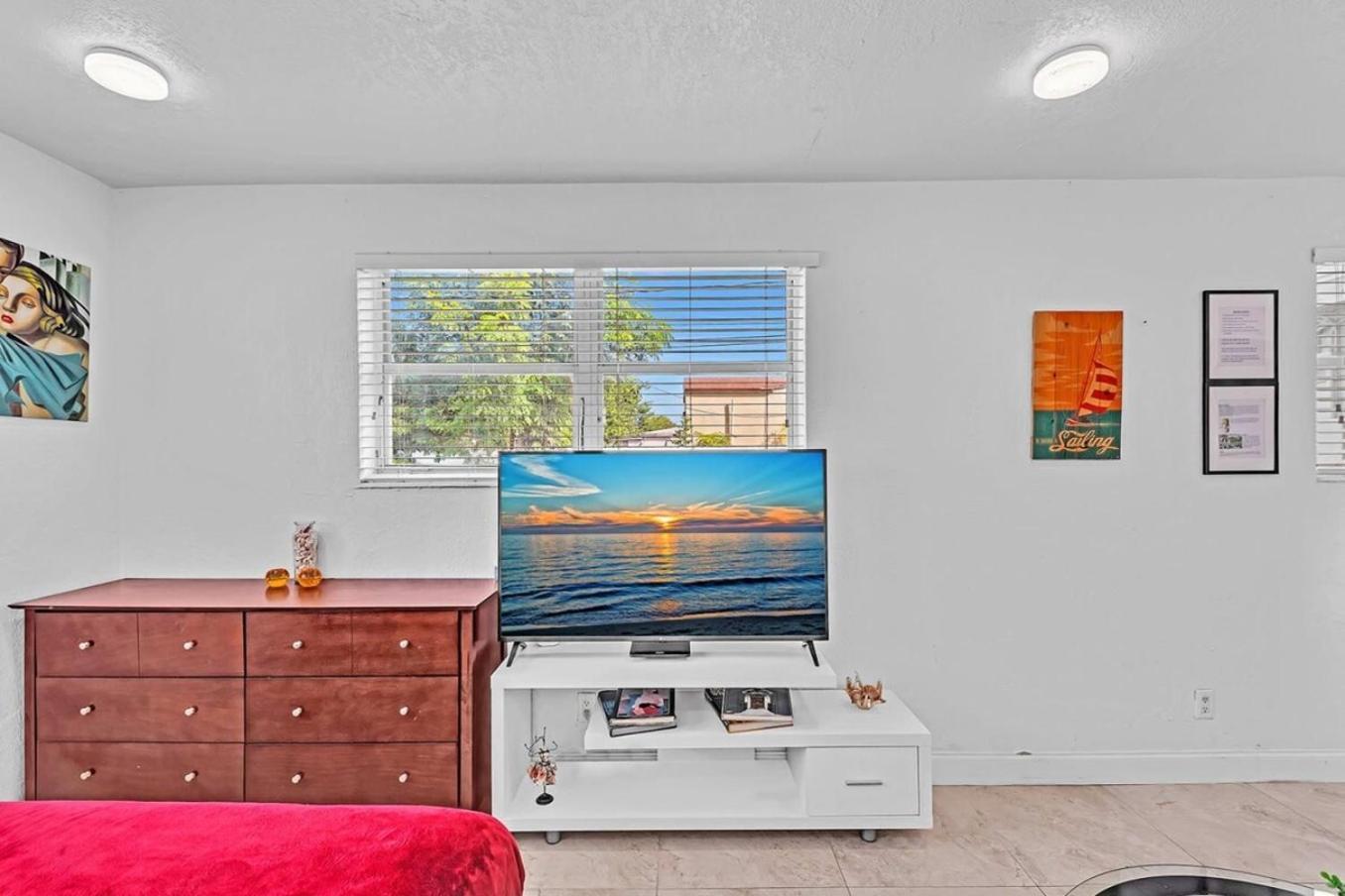 Apartamento Hollywood Vacation Mins To Beach & Hard Rock #193 Exterior foto